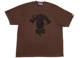 A Bathing Ape Mad College Garment Dyed Relaxed Fit Tee in Brown xld