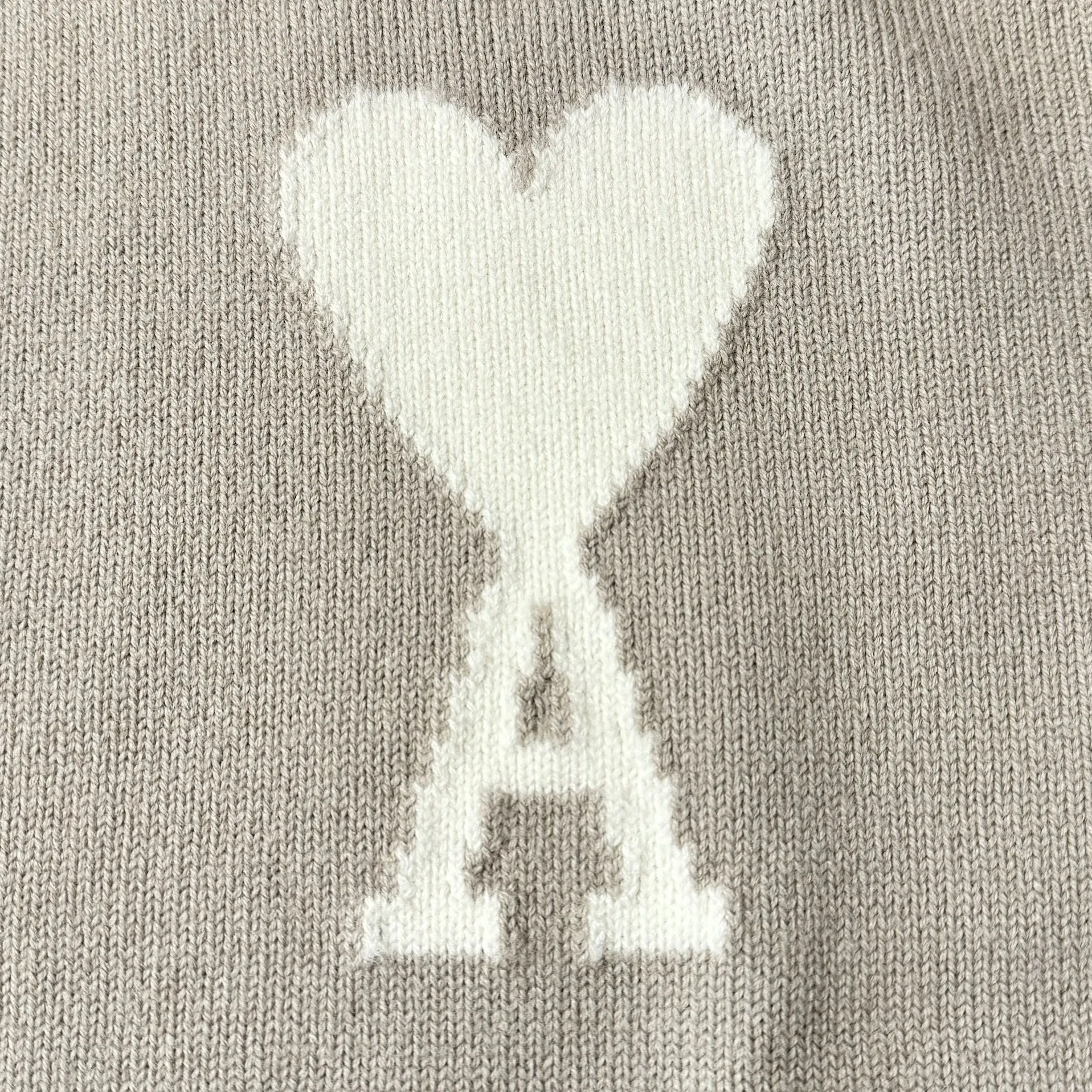 AMI PARIS  |Crew Neck Heart Unisex Wool Long Sleeves Logo