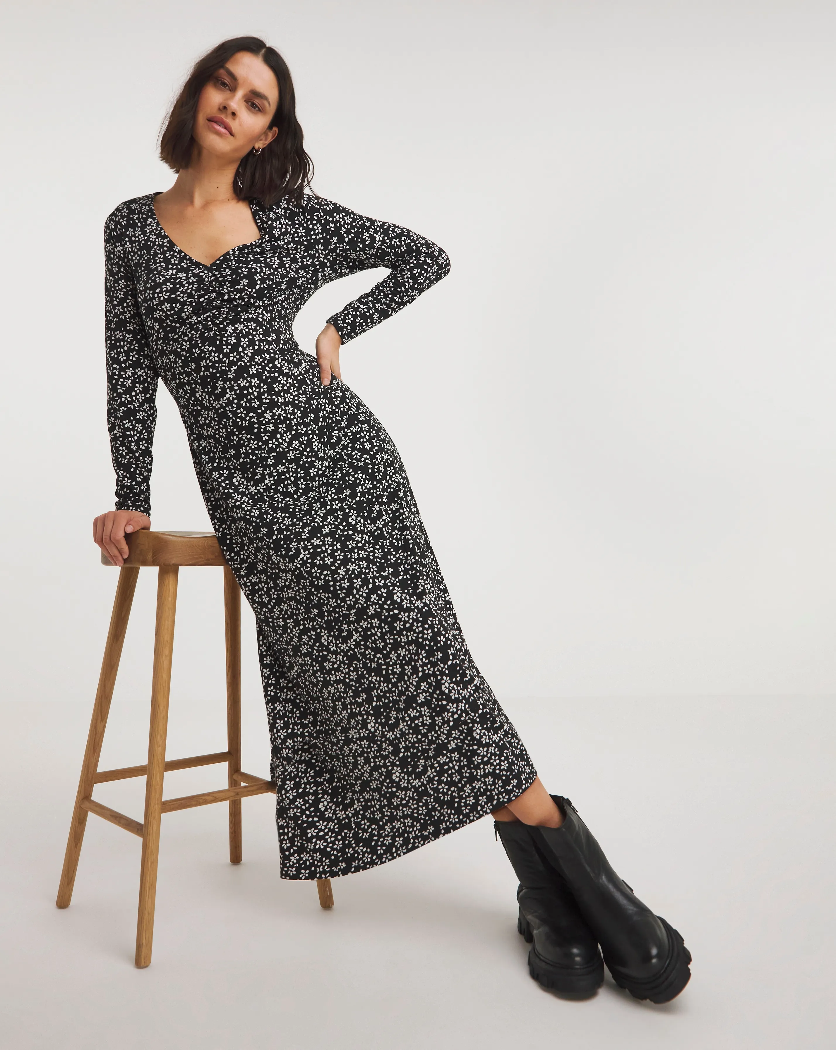 Black Ditsy Print Supersoft Jersey Ruched Front Midi Dress | Simply Be