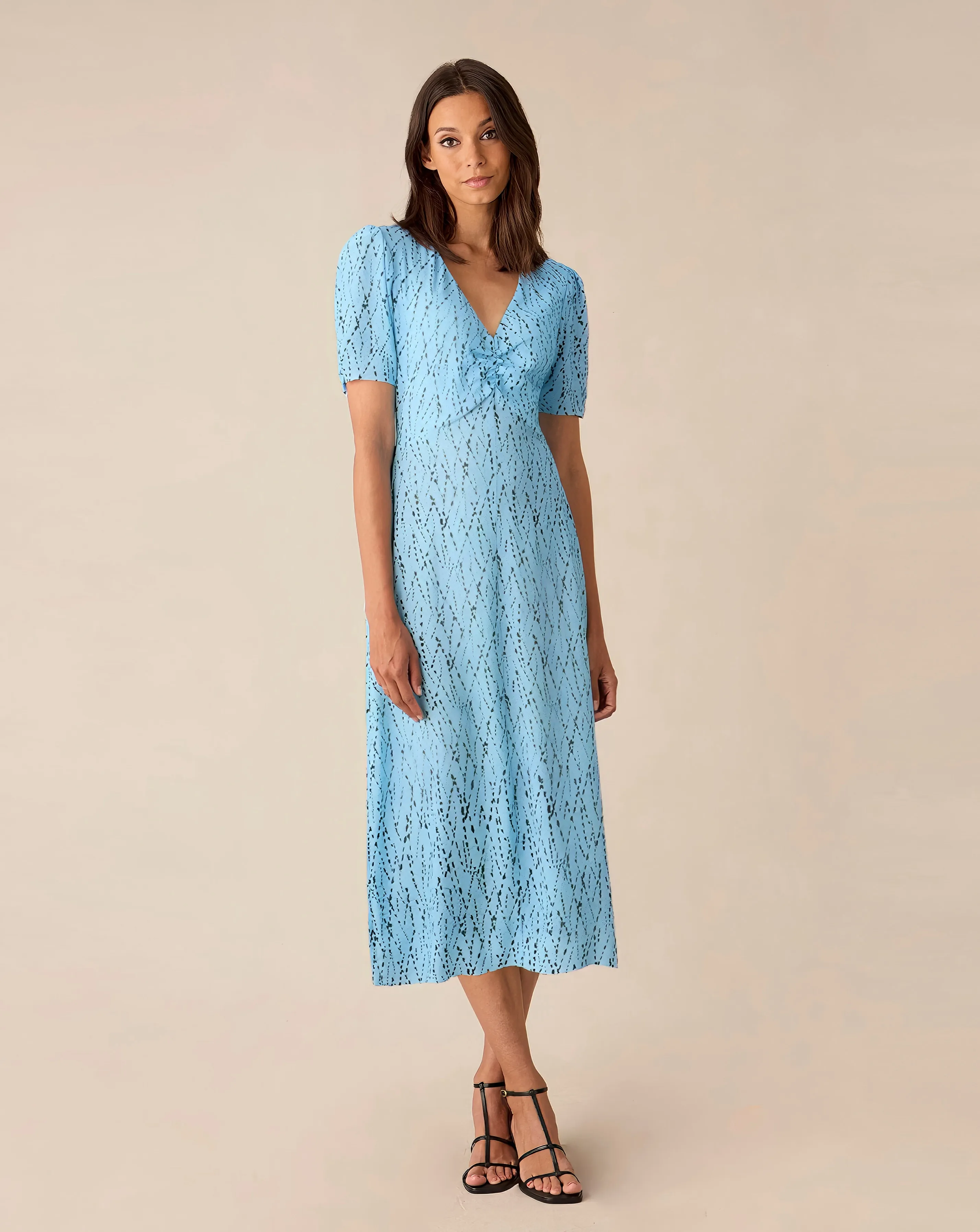 Ro&Zo Blue Dash Print Ruched Front Midi Dress