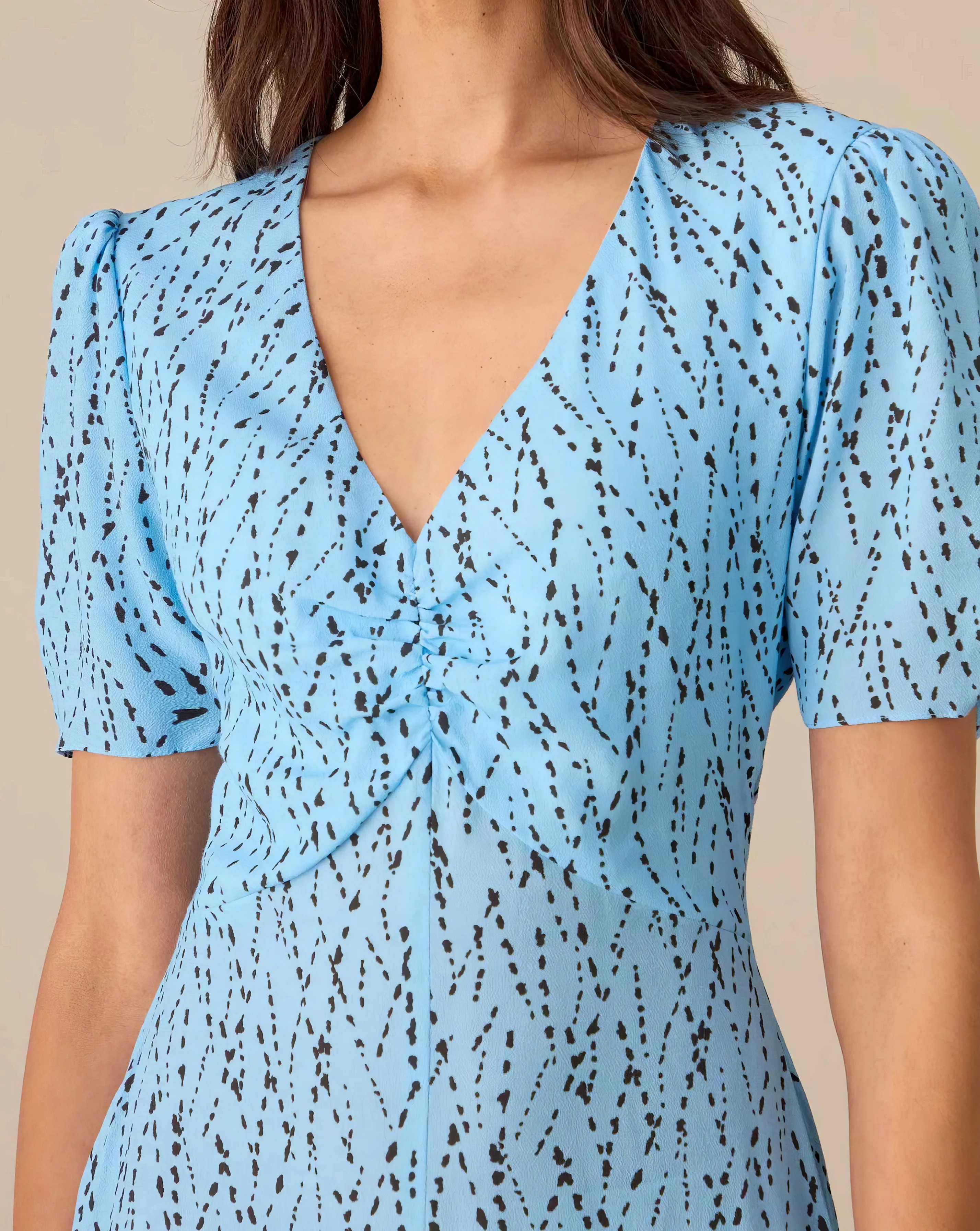 Ro&Zo Blue Dash Print Ruched Front Midi Dress