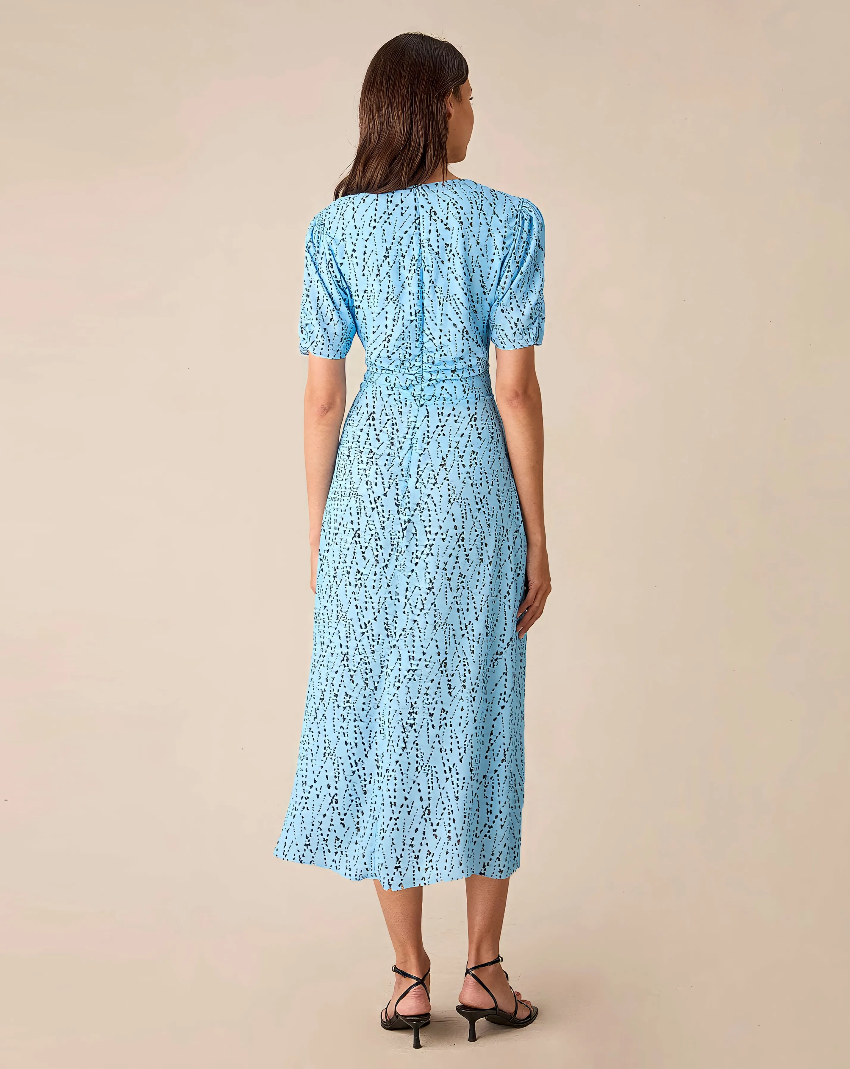 Ro&Zo Blue Dash Print Ruched Front Midi Dress